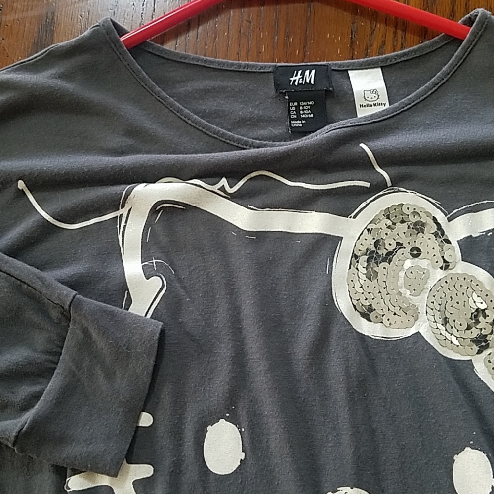 H&M Hello Kitty blouse - Picture 2 of 2